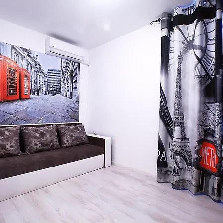 Red Fashion With Free Parking&pool * Balchik