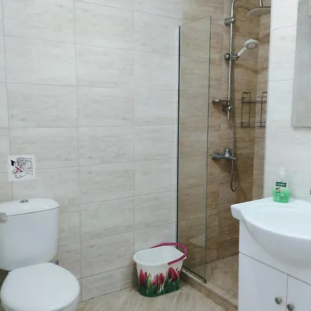 Red Fashion With Free Parking&pool * Balchik